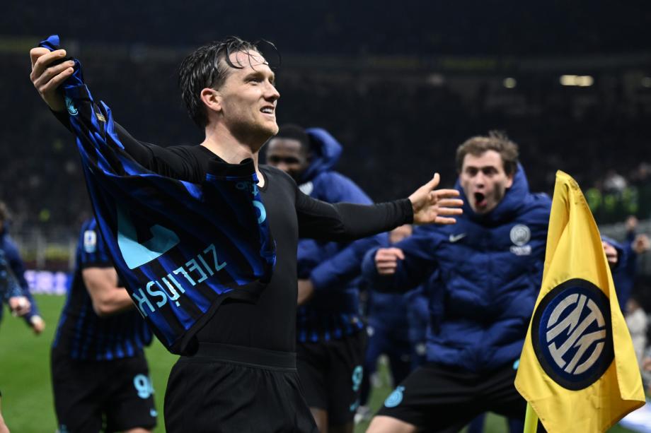 开云体育官网-意甲-泽林斯基绝杀 国米3-2力克尤文笑傲国家德比